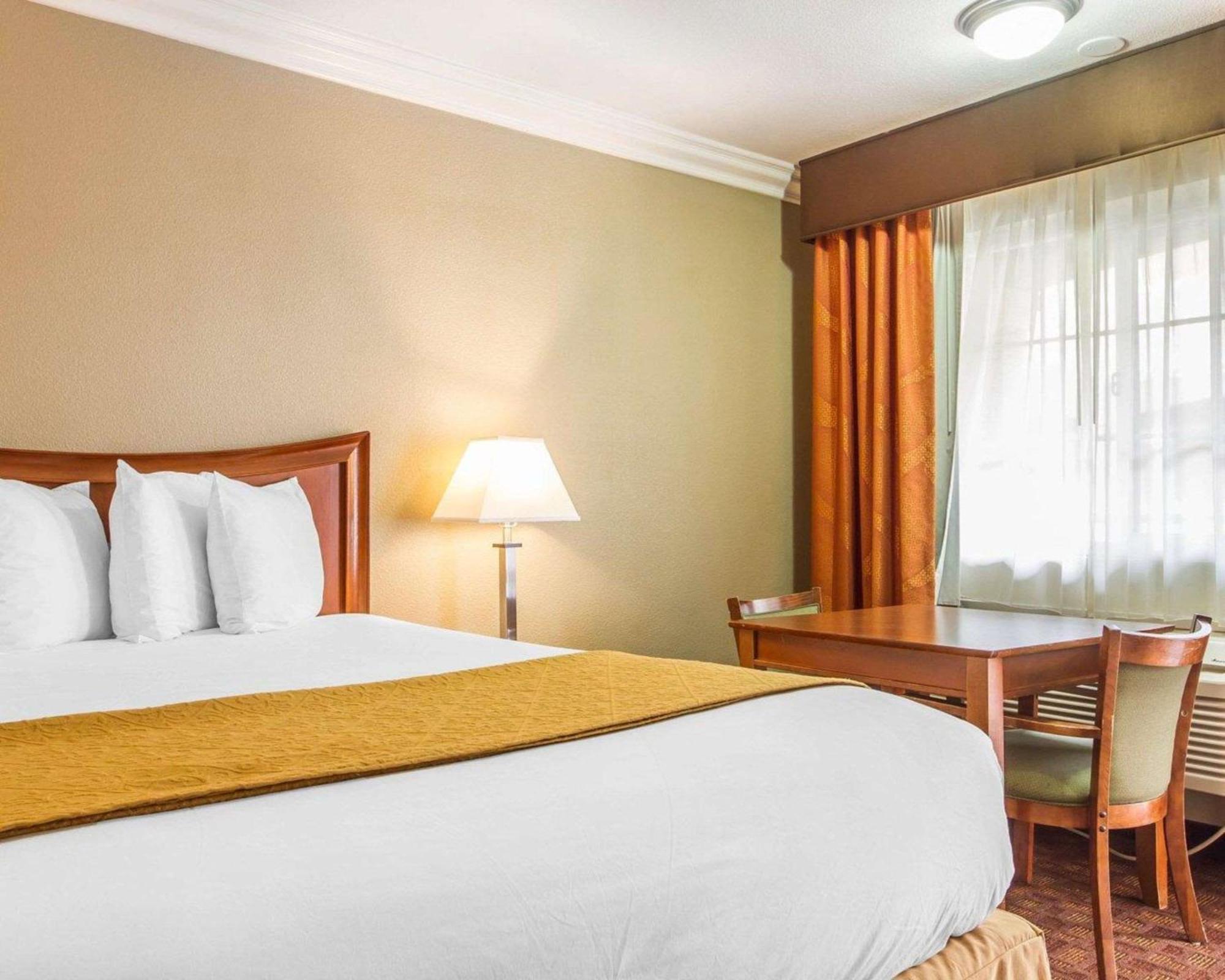 Quality Inn Sacramento Convention Center Екстериор снимка
